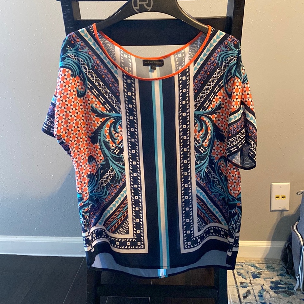 Jealous Tomato shirt size small